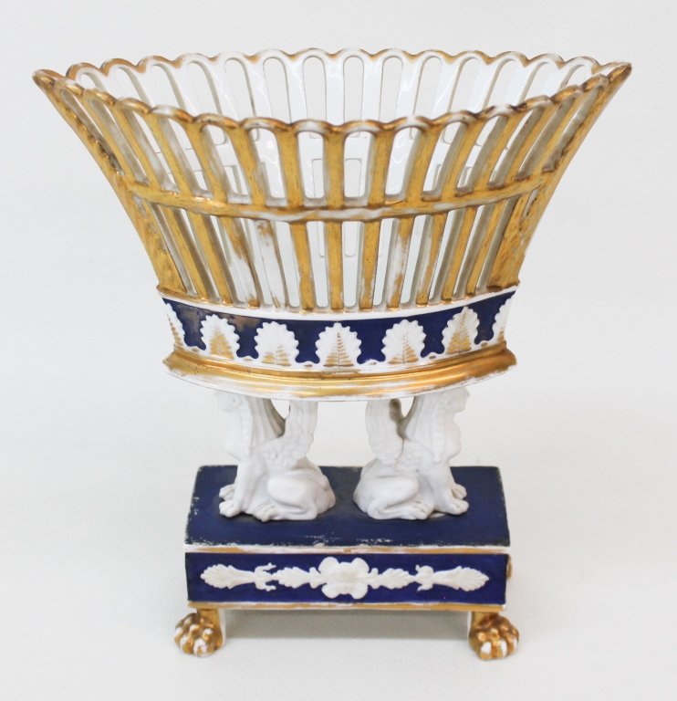 Very Fine Paris Porcelain Figural Compote (1 of 6)