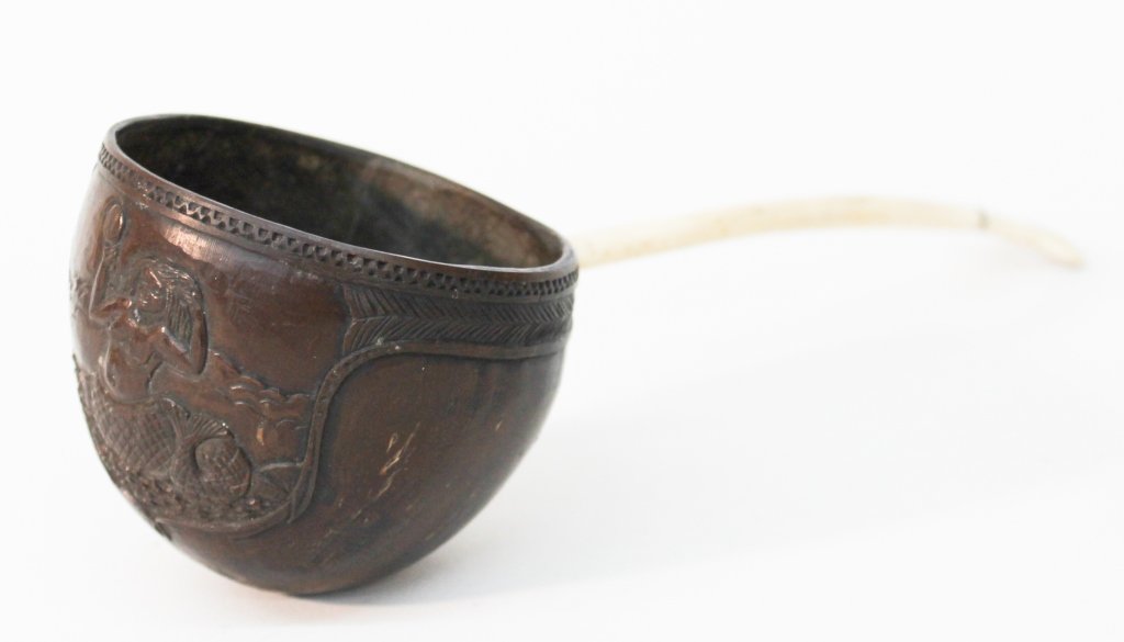 Carved Coconut & Whalebone Ladle (1 of 4)