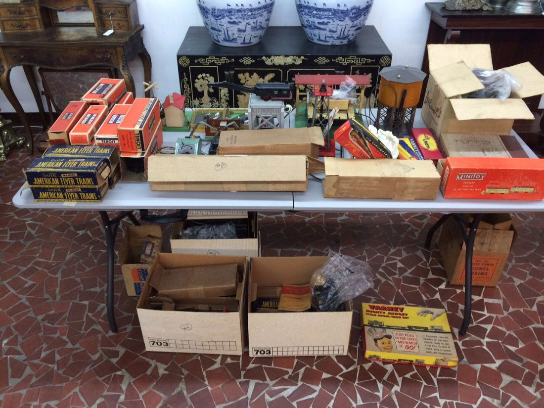 Collection of Vintage American Model Trains (1 of 9)