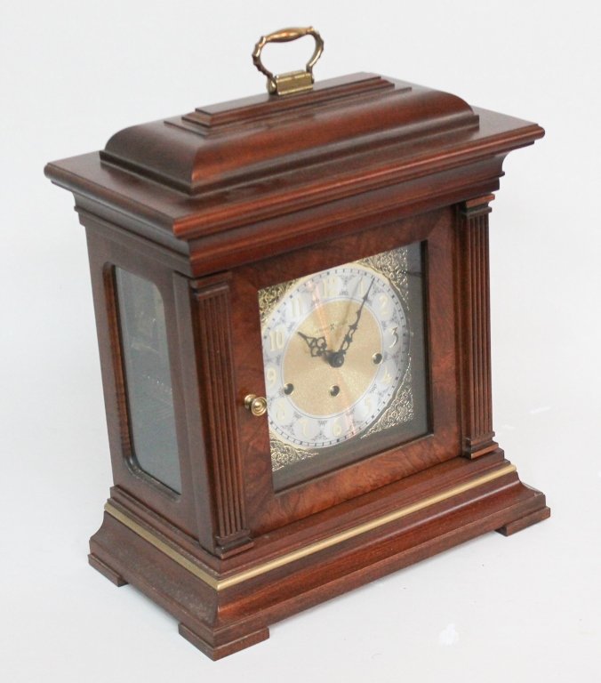 Howard Miller Bracket Clock (1 of 1)