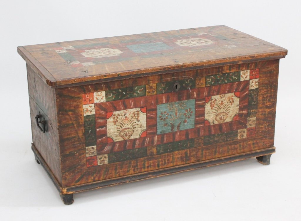 Continental Paint Decorated Blanket Chest (1 of 3)