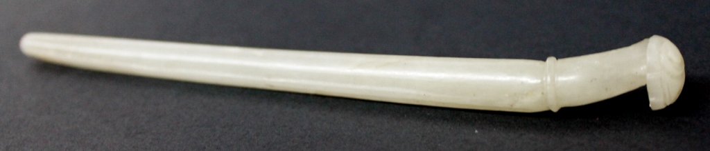 Fine Antique Chinese Jade Hairpin (1 of 6)
