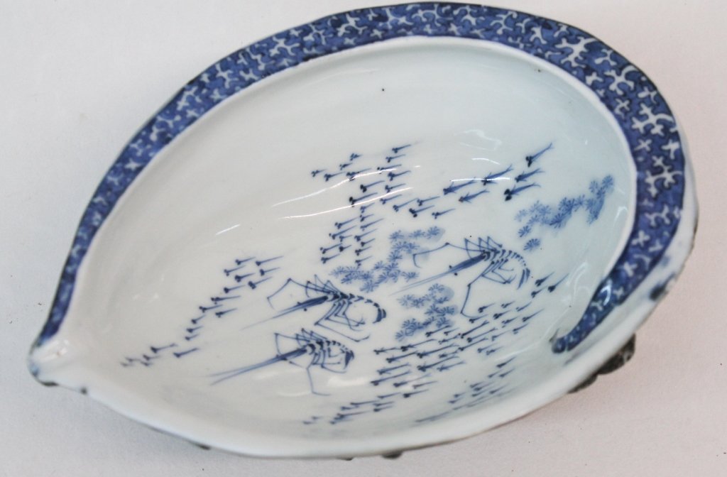 Unusual Antique Japanese Imari Porcelain Shell: 19th century. having glazed shell form with blue and white decoration at interior of shrimp. H2 3/4" W8"
