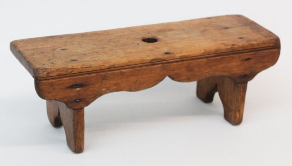 American Pine Stool (1 of 1)