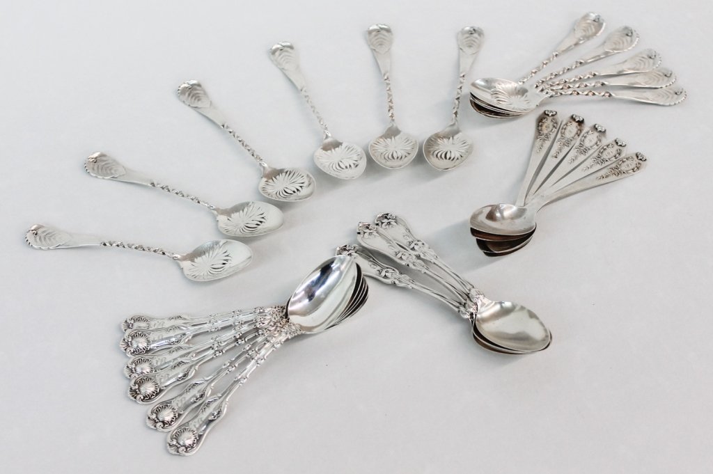 Collection Whiting Sterling Demitasse Spoons (1 of 5)