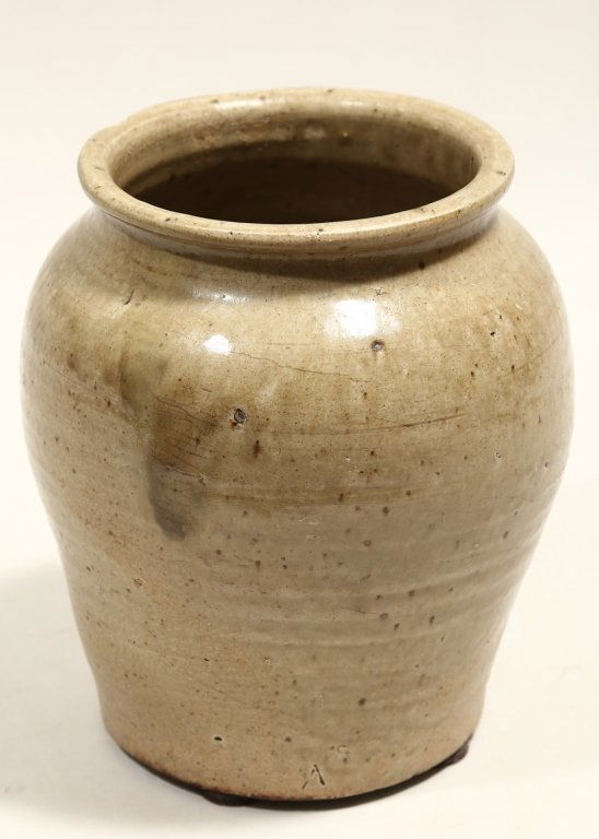 Early Southern Stoneware Storage Jar (1 of 3)