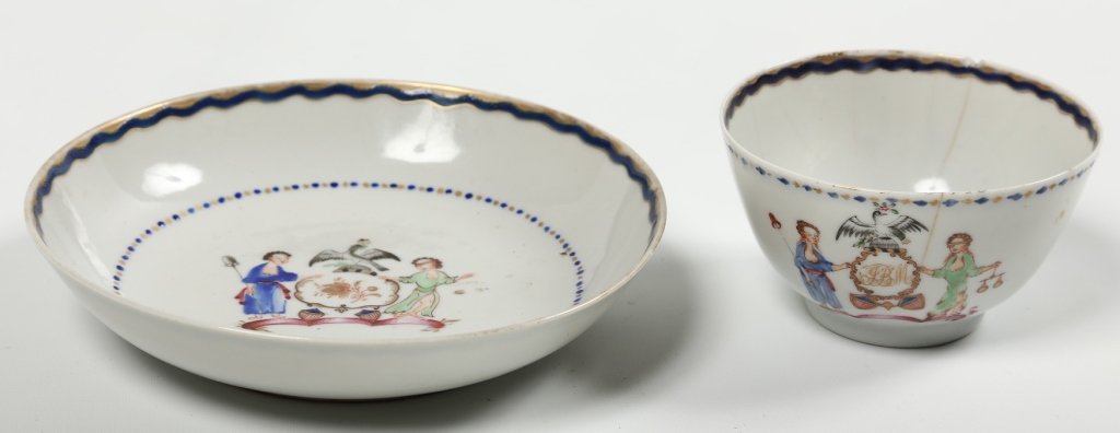 Fine Chinese Export Porcelain Cup & Saucer (1 of 4)