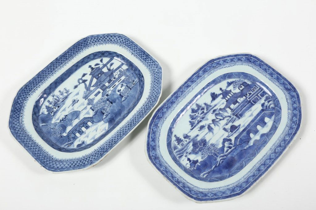 Two Antique Chinese Export Canton Platters (1 of 3)