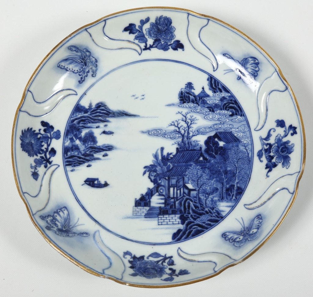 Fine Chinese Export Porcelain Blue & White Dish (1 of 6)
