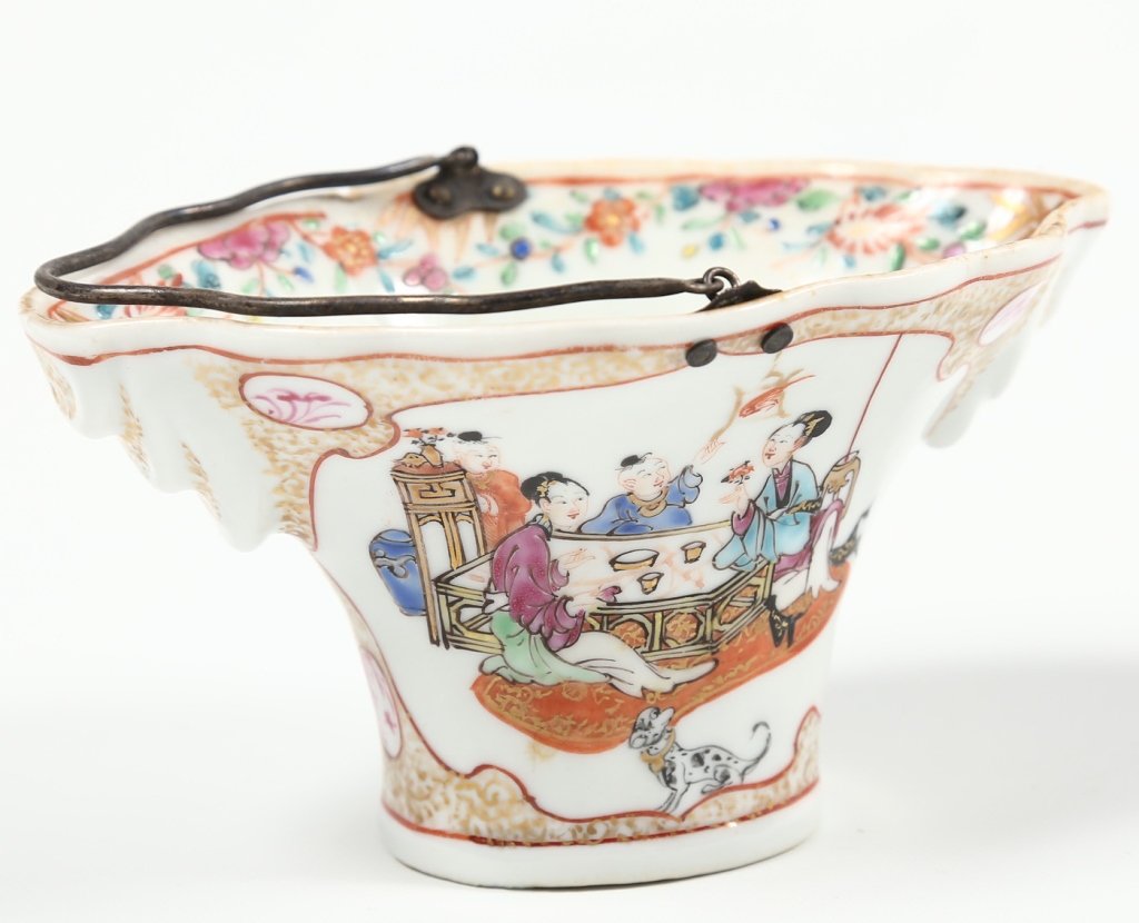 Antique Chinese Export Porcelain Basket (1 of 2)