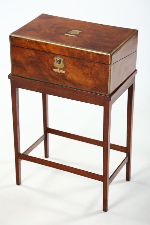 Fine Regency Rosewood Campaign Writing Slope (1 of 6)