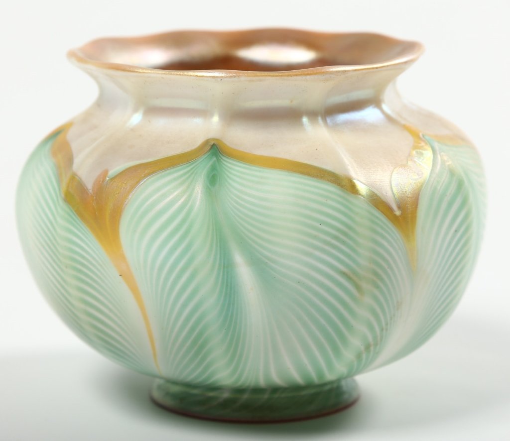 Antique Quezell Pulled Feather Glass Shade (1 of 2)