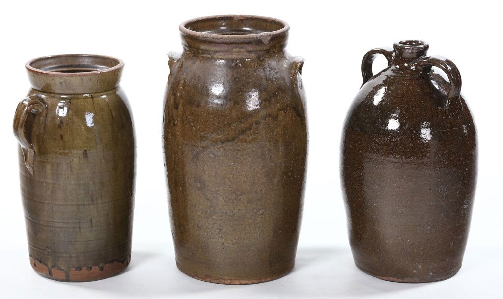 Collection Southern Stoneware Vessels (1 of 10)