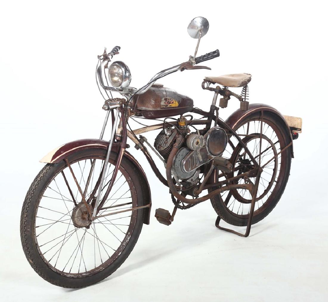 1947 Whizzer Motorbike (1 of 5)