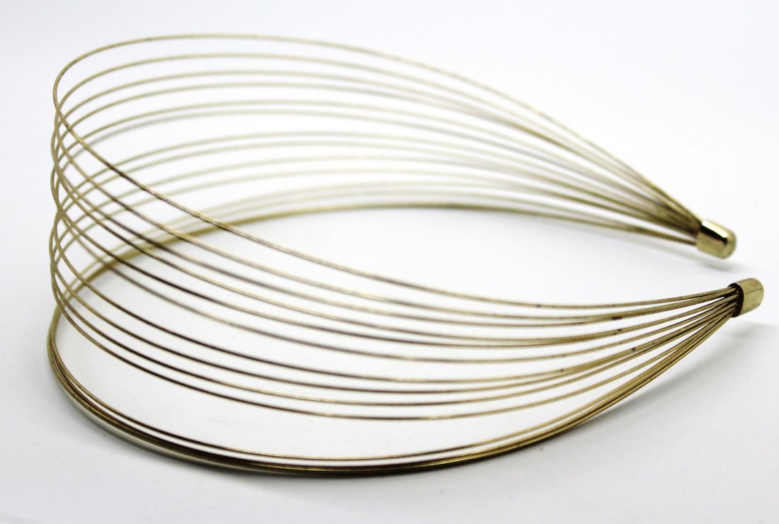 Vintage Gold Wire Choker Necklace: Vintage Gold Wire Choker Necklace