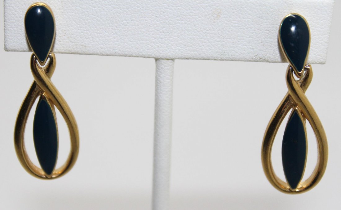 Vintage Trifari Blue Enamel Drop Earrings: 1 1/2" drop