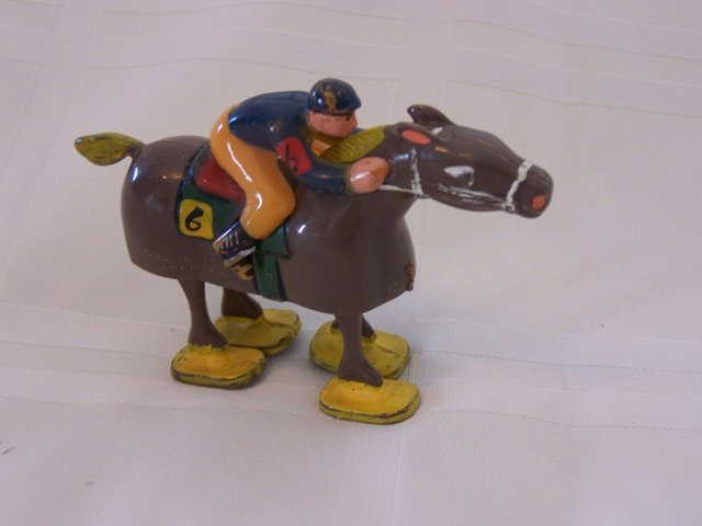43: Ramp Walkers Vintage Marx Plastic Toy Horse Racing
