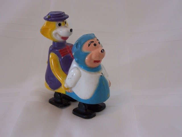 Vintage Marx Plastic Toy Ramp Walkers: Rare toy please see photos measures 3 in tall