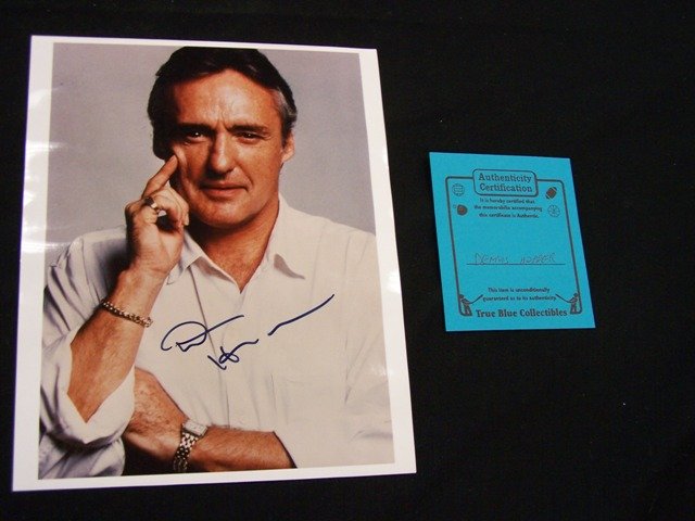 Dennis Hopper Signed Photo: Authentic Signed 8 X 10 in photo with COA