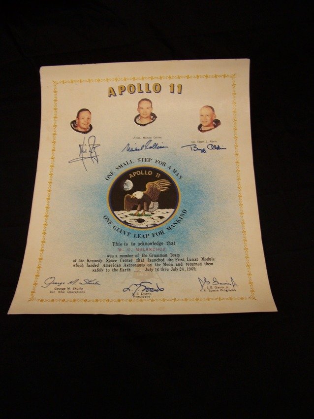 Apollo 11 Grumman Employee Award: Original period employee award hard to find measures 11X 14 in From the estate of William G Mularchuk a former Grumman employee during the Apollo era