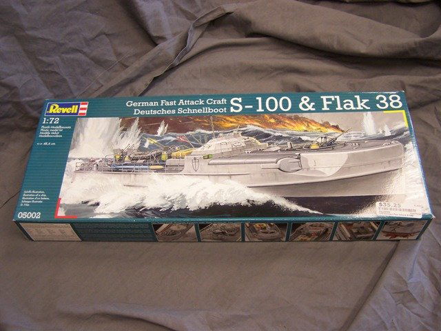 Revell S-100 &Flak 38 German Boat 1:72 Scale Model Kit: Model in original box please see photos