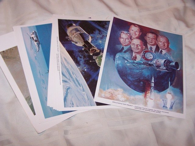 Apollo Soyuz NASA Color Photos: 16 full color Litho photos 8 X 10 in please see photos