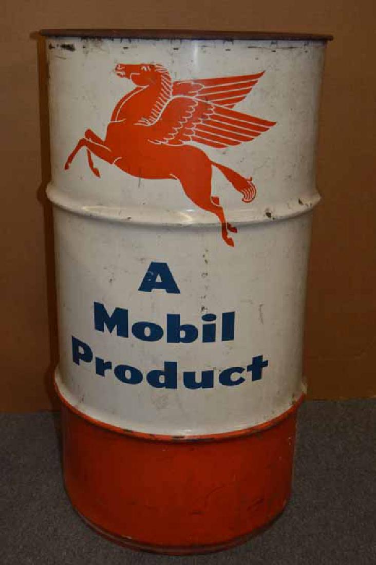 Mobil 16 gal Drum: 16 Gal Mobil Drum Featuring Pegasus