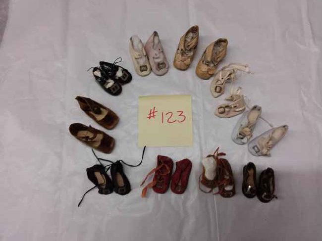 Doll Shoes (1 of 3)