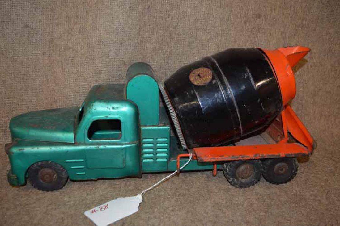 STRUCTO TRUCK: STRUCTO PRESSED STEEL CEMENT MIXER TRUCK