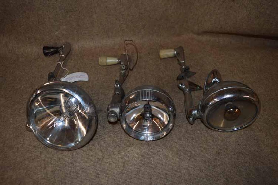 (3) SPOTLIGHTS (1 of 1)