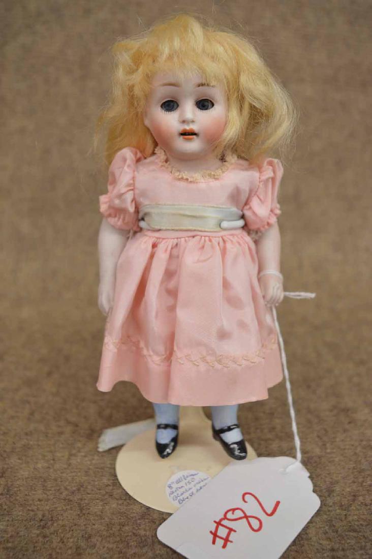 STIFF NECK ALL BISQUE (1 of 3)