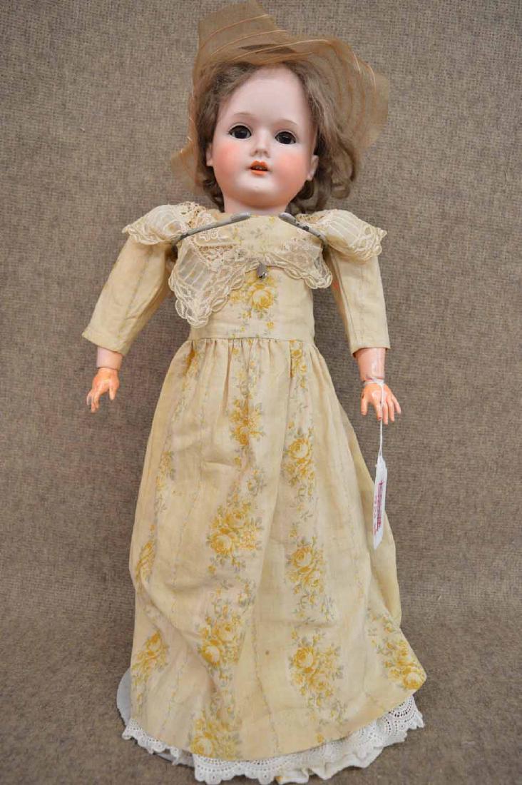 BISQUE SOCKET HEAD (1 of 3)