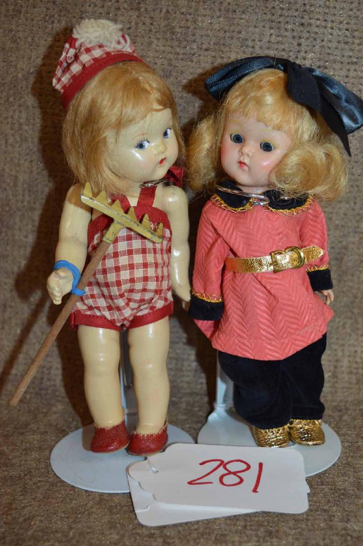(2) VOGUE DOLLS (1 of 2)
