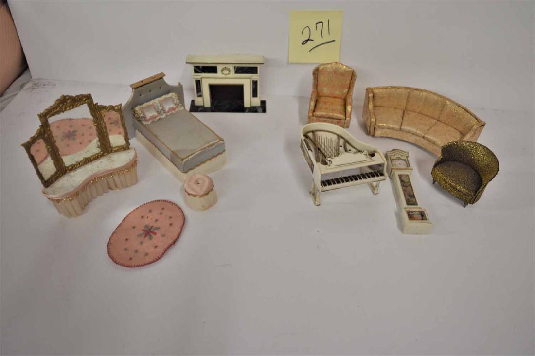 ART DECO ERA DOLL HOUSE FURNITURE (1 of 5)