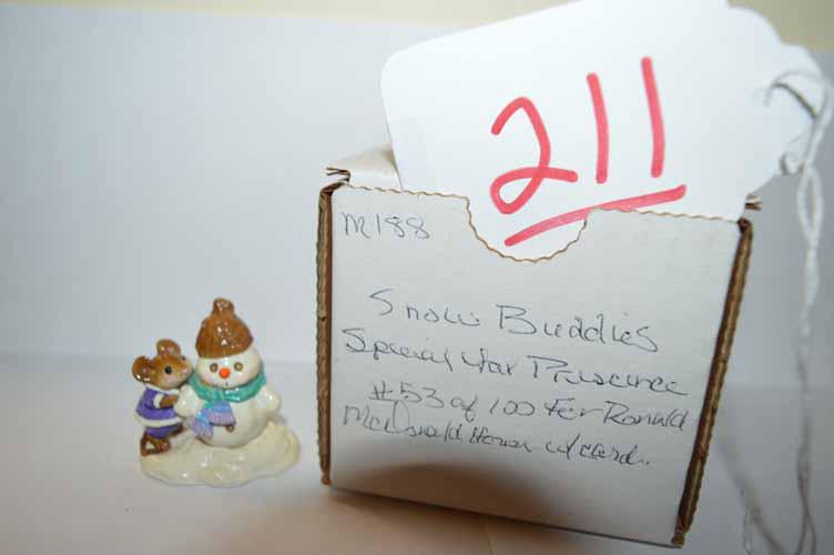 M-188 "SNOW BUDDIES" (1 of 4)