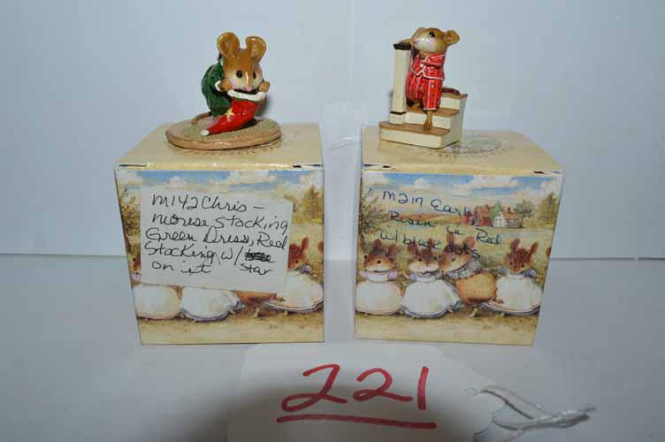 M-217 EARLY RISER & M-142 CHRIS-MOUSE STOCKING (1 of 4)