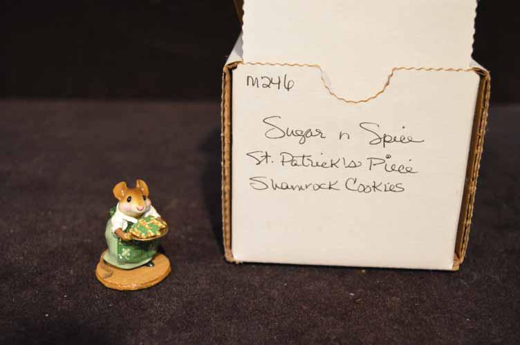M-246 "SUGAR-N-SPICE": WEE FOREST FOLK BY THE PETERSON FAMILY - M-246 "SUGAR-N-SPICE" ST. PATRICK'S PIECE W' SHAMROCK COOKIES, SIGNED WP, DATED 1999, IN EXCELLENT CONDITION