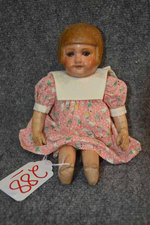 12 1/4" BLONDE BOBBED HAIR CHASE GIRL (1 of 4)