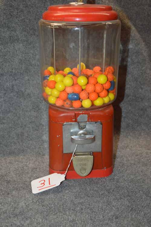 ACORN GUM BALL MACHINE (1 of 3)