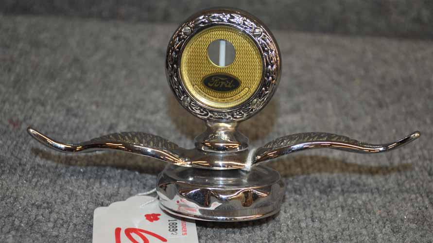 BOYCE MOTO METER: RARE BOYCE MOTO METER WINGED "FORD" RADIATOR CAP/HOOD ORNAMENT CIRCA 1909 TO 1918