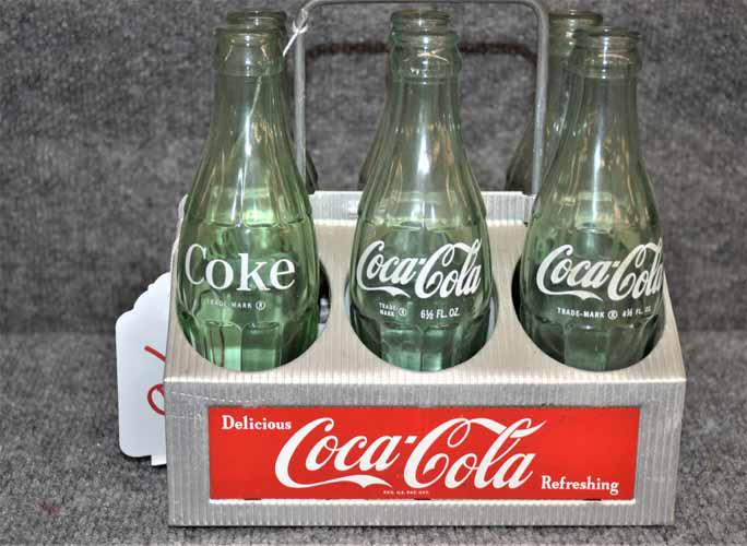 COCA-COLA BOTTLE CARRIER: COCA-COLA BOTTLE ALUMINUM CARRIER W/ 6 GLASS COCA-COLA BOTTLES
