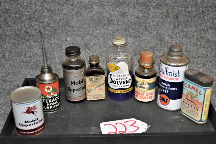 GROUPING OF SMALL CANS & BOTTLES: GROUPING OF SMALL ADVERTISING GLASS & TIN CANS & BOTTLES TO INCLUDE: MOBIL UPPER LUBE, TEXACO, SOCONY, RICHFIELD, GULF, SUNOCO AND CAMEL