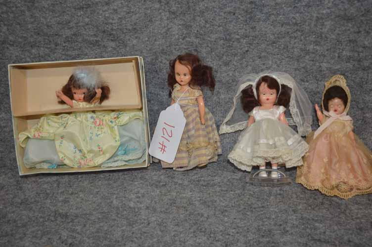 3 NANCY ANN STORYBOOK DOLLS (1 of 4)