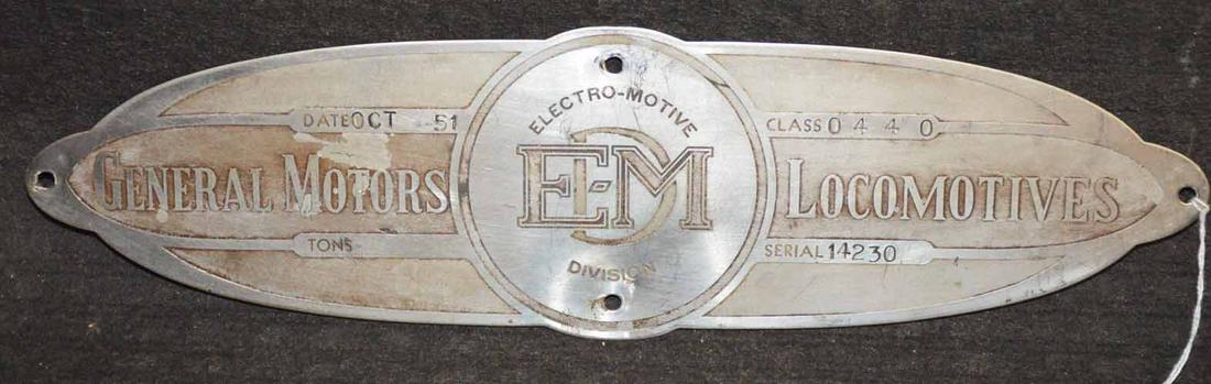 GE LOCOMOTIVE METAL PLAQUE (1 of 4)
