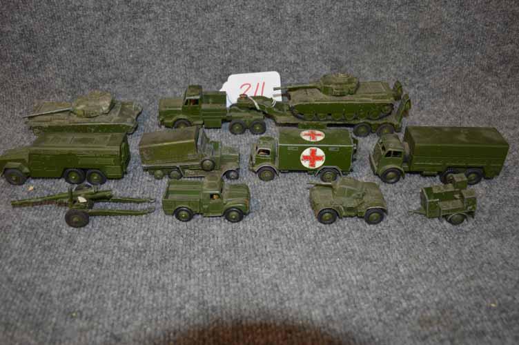 MILITARY DINKY TOY & DINKY SUPER TOYS (1 of 3)