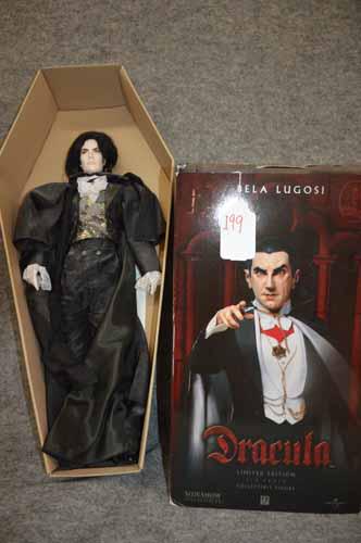 DRACULA & BELLA LUGOSI (1 of 2)