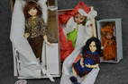 (4) DOLLS