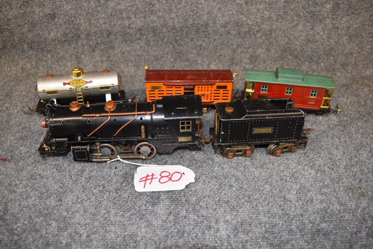 LIONEL TRAIN SET (1 of 3)