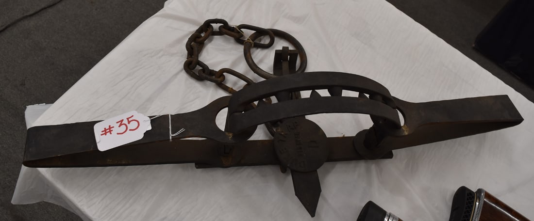 DUKE BEAR TRAP #15D WITH TEETH: DUKE BEAR TRAP #15D WITH TEETH