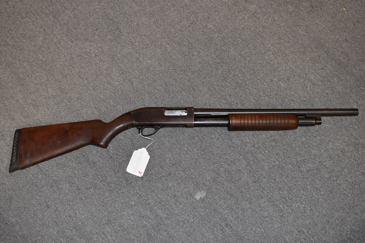 HIGH STANDARD SHOTGUN: HIGH STANDARD RIOT 20-6 MODEL K-120 PUMP 12GA SHOTGUN